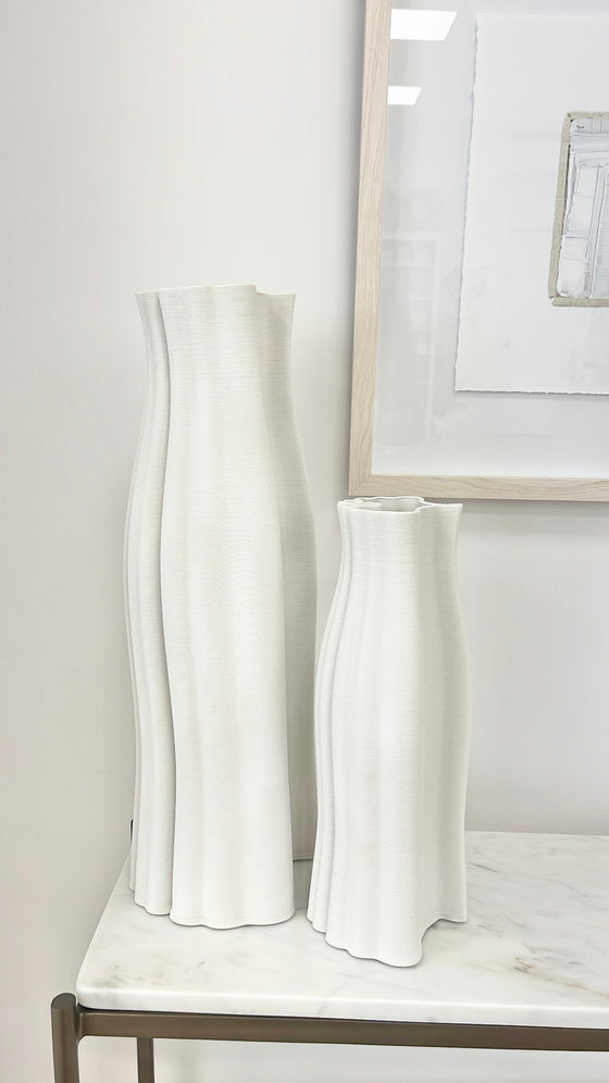 Allison Vase - 2 Sizes Available