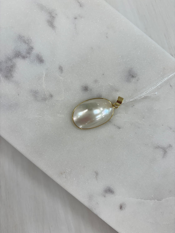 Flat Pearl Charm